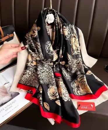 Beige Roses Flowers Satin Red & Black