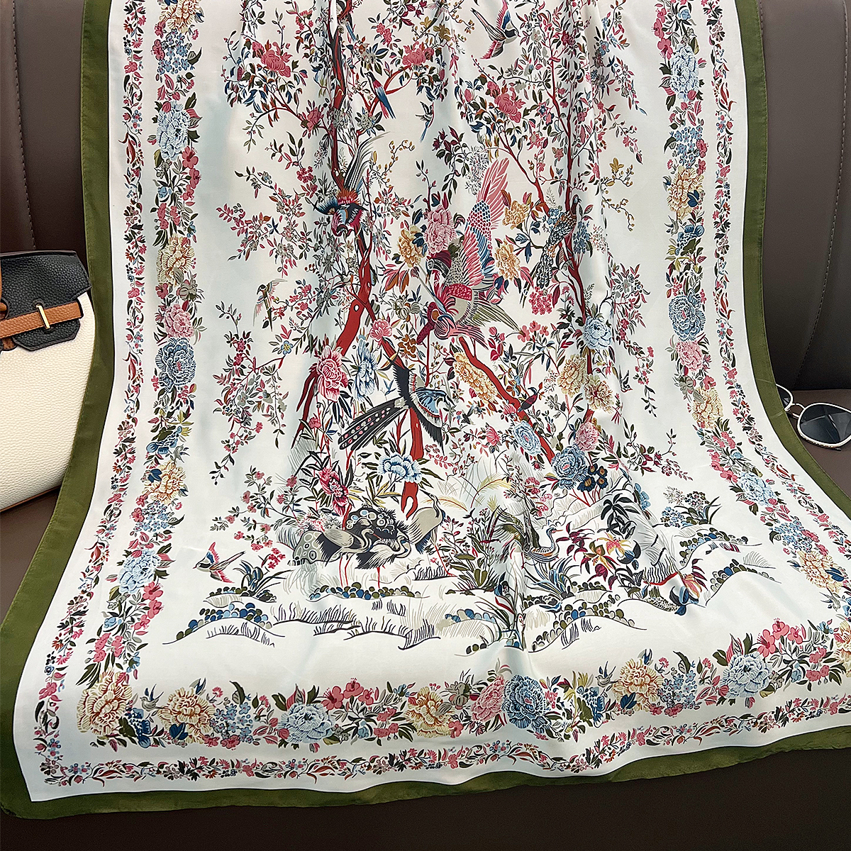 Pinnochio White - Image 3