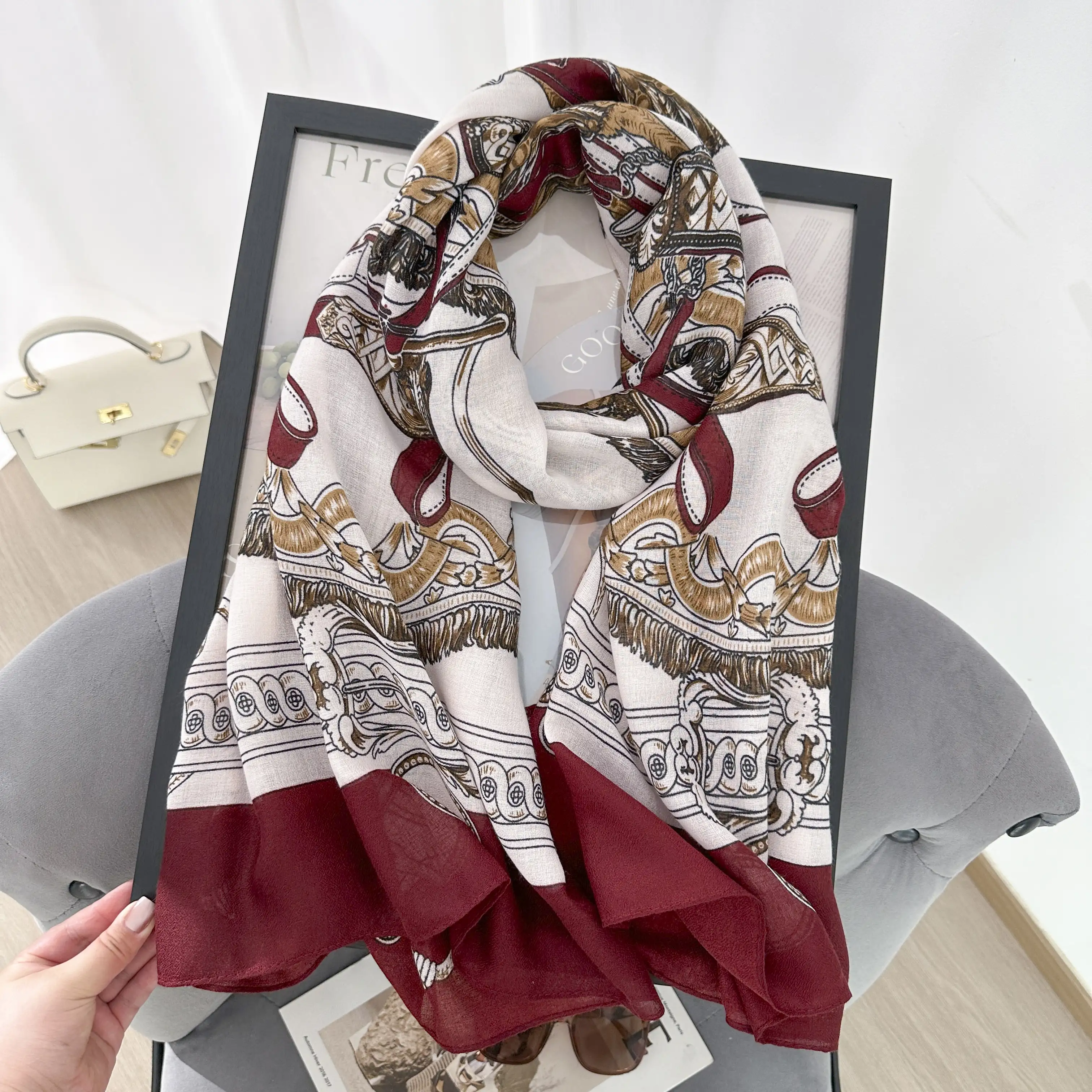 Flint Maroon - Image 3