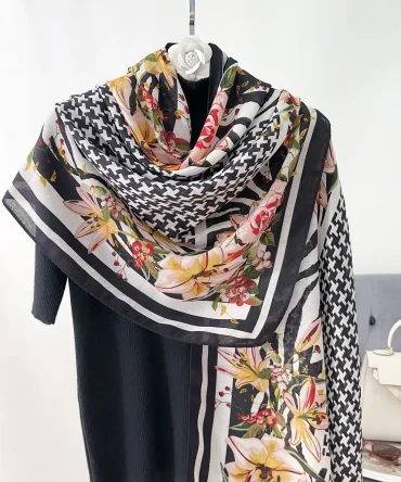 Pastel Black